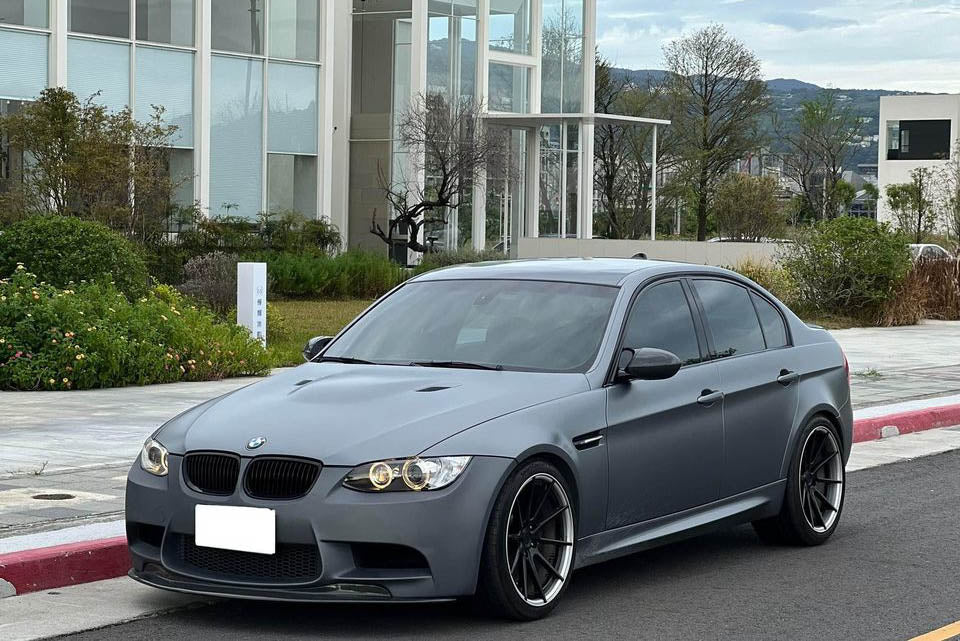 BMW E90 E92 E93 M3 Carbon Fiber Front Lip