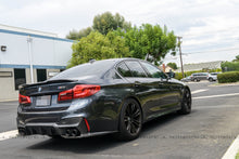 Load image into Gallery viewer, BMW G30 F90 M5 Competition Carbon Fiber Trunk Spoiler
