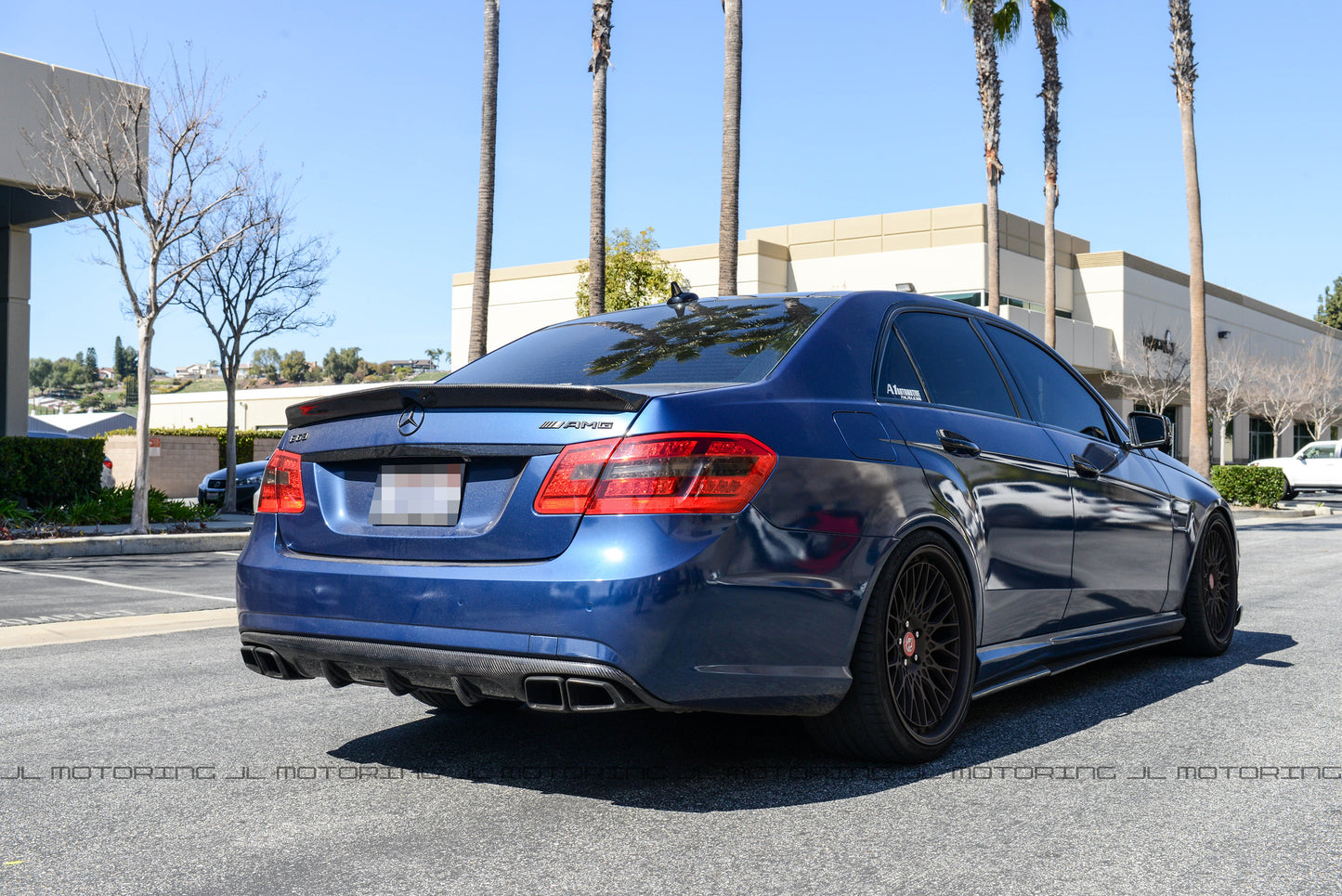 Mercedes Benz W212 E63 AMG Carbon Fiber Side Skirts