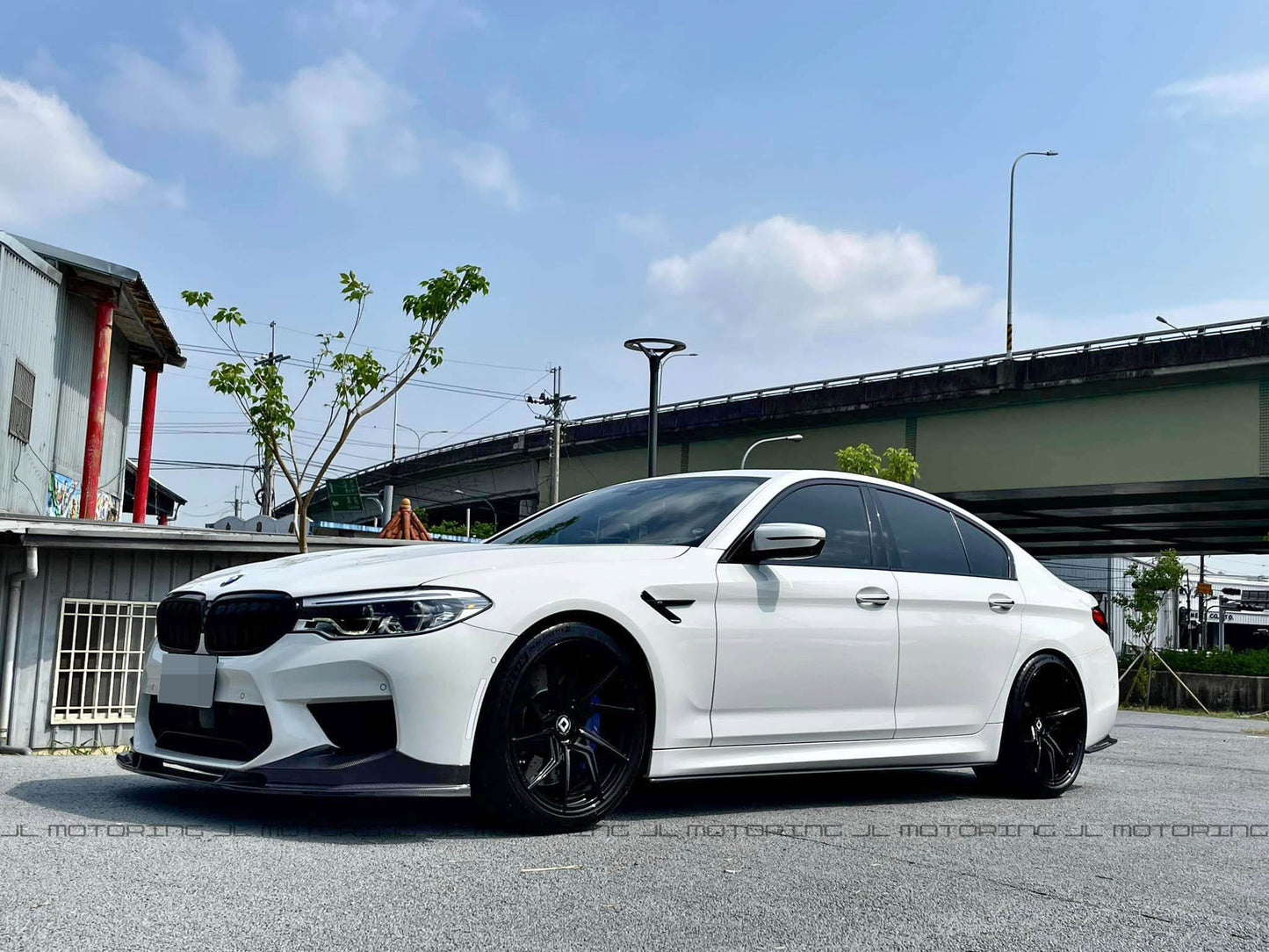 BMW F90 M5 3D Carbon Fiber Front Lip