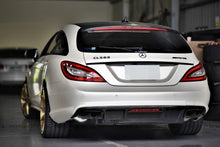 Load image into Gallery viewer, Mercedes W218 CLS 63 AMG Carbon Fiber Rear Diffuser
