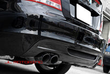 Load image into Gallery viewer, BMW E82 E88 M Sport Carbon Fiber Rear Diffuser
