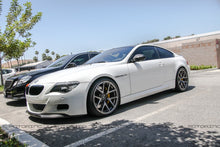 Load image into Gallery viewer, BMW E63 E64 M6 Carbon Fiber Front Lip
