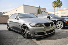 Load image into Gallery viewer, BMW E90 E91 3 Series Carbon Fiber Front Spoiler
