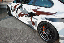 Load image into Gallery viewer, BMW E92 E93 M3 Carbon Fiber Side Skirts
