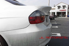 Load image into Gallery viewer, BMW E90 Sedan CSL Style Bootlid Trunk
