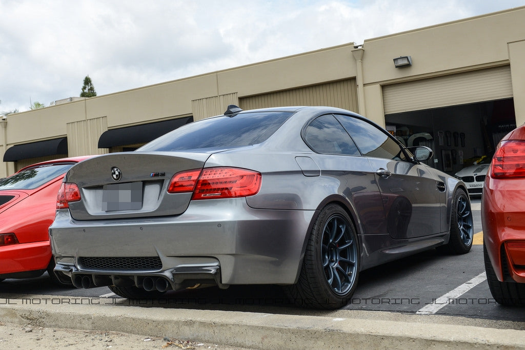 E92 ducktail store trunk