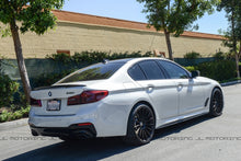 Load image into Gallery viewer, BMW G30 F90 M5 Carbon Fiber Trunk Spoiler
