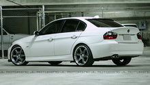 Load image into Gallery viewer, BMW E90 M3 Sedan CSL Style Bootlid Trunk
