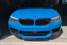 Load image into Gallery viewer, BMW F90 M5 Performance Carbon Fiber Front Splitters
