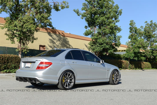 Mercedes Benz W204 C63 Big Fins Carbon Fiber Rear Diffuser