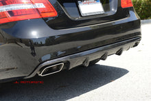 Load image into Gallery viewer, Mercedes Benz W212 E63 AMG Carbon Fiber Rear Diffuser
