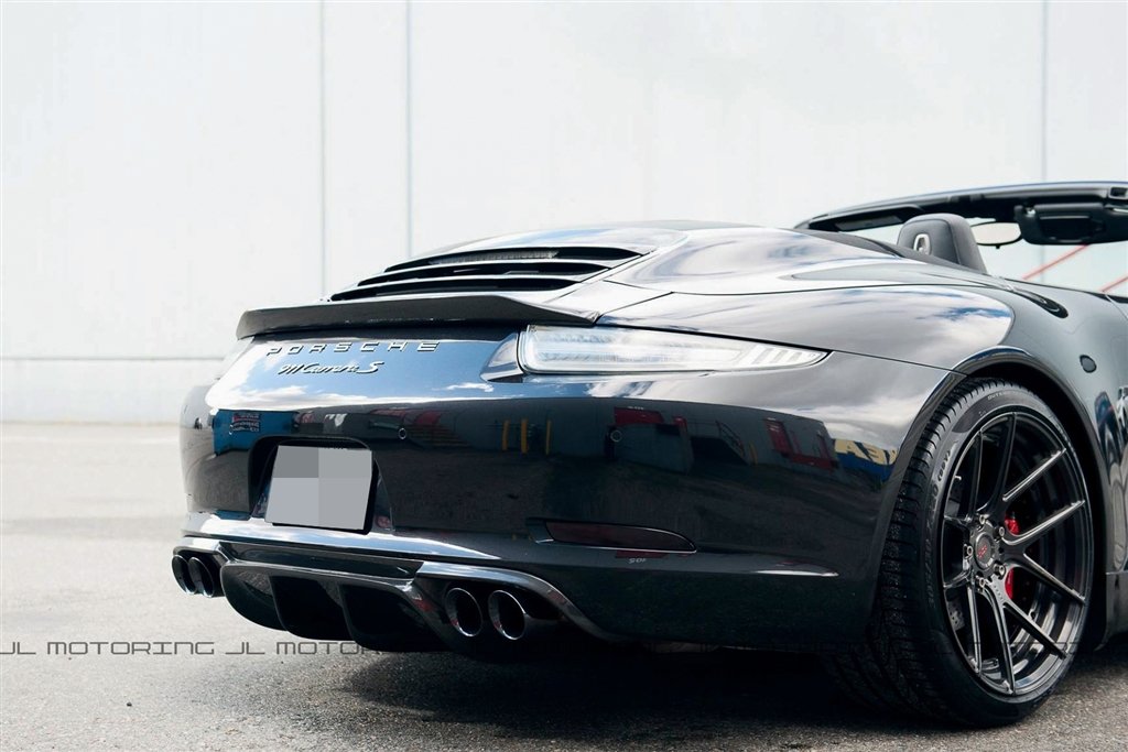 Porsche 991 911 Carrera Carbon Fiber Rear SpoilerPorsche 991 911 Carrera Carbon Fiber Rear Spoiler